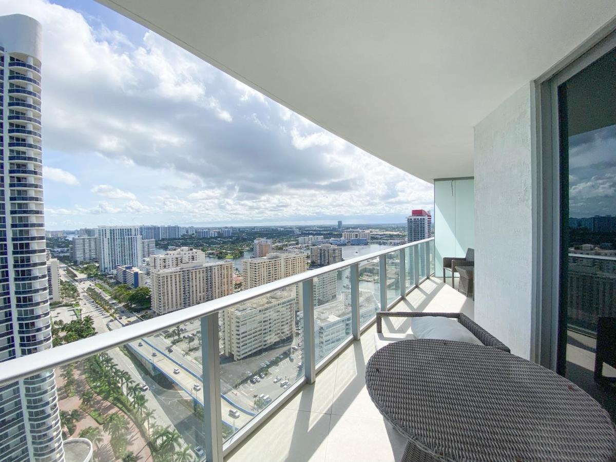 Lyfe Residence Building - Private Apts Over The Beach Hollywood Eksteriør bilde