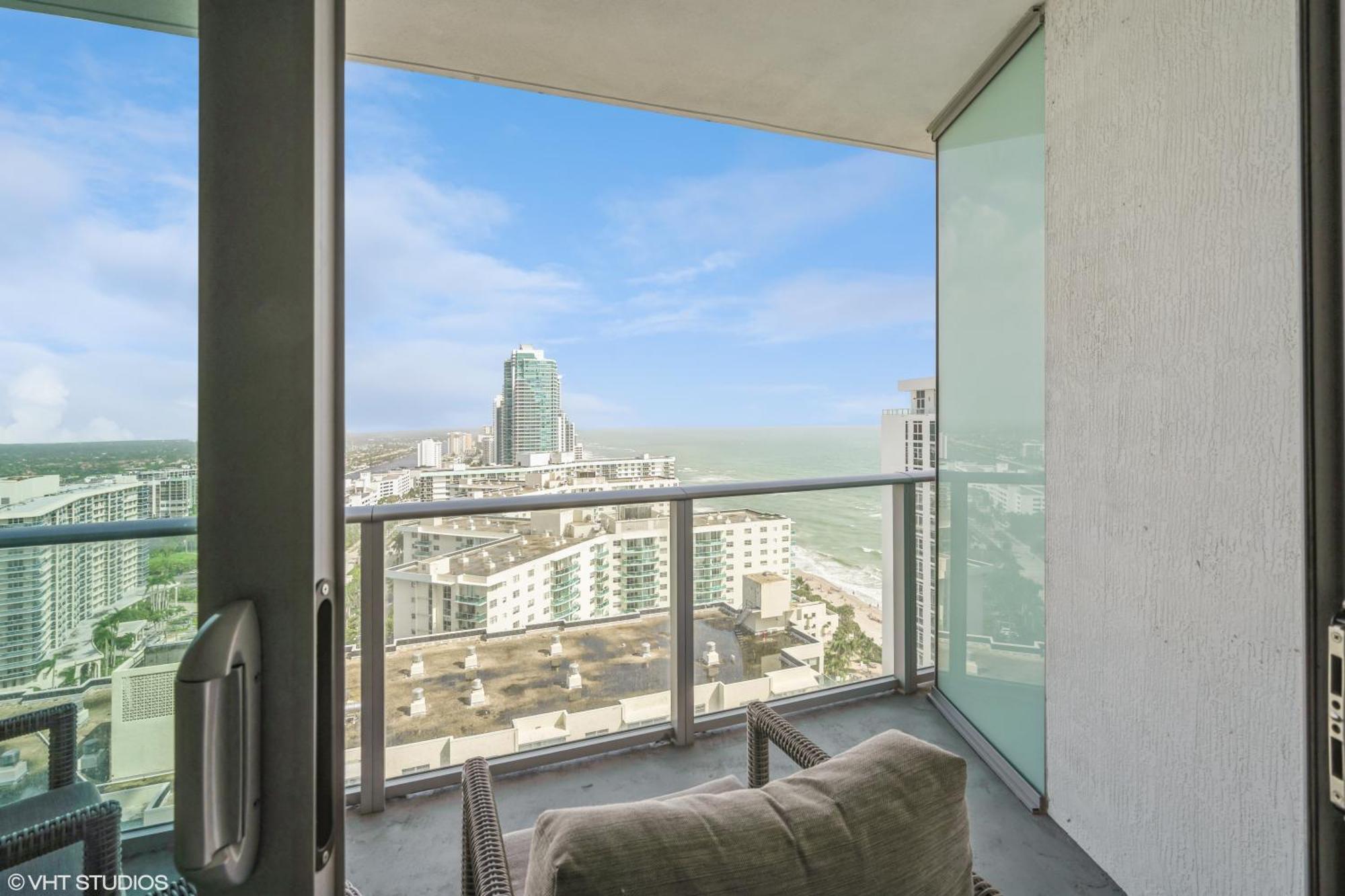 Lyfe Residence Building - Private Apts Over The Beach Hollywood Eksteriør bilde