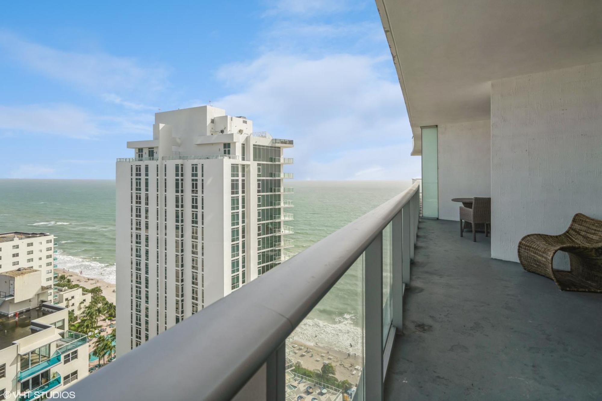 Lyfe Residence Building - Private Apts Over The Beach Hollywood Eksteriør bilde