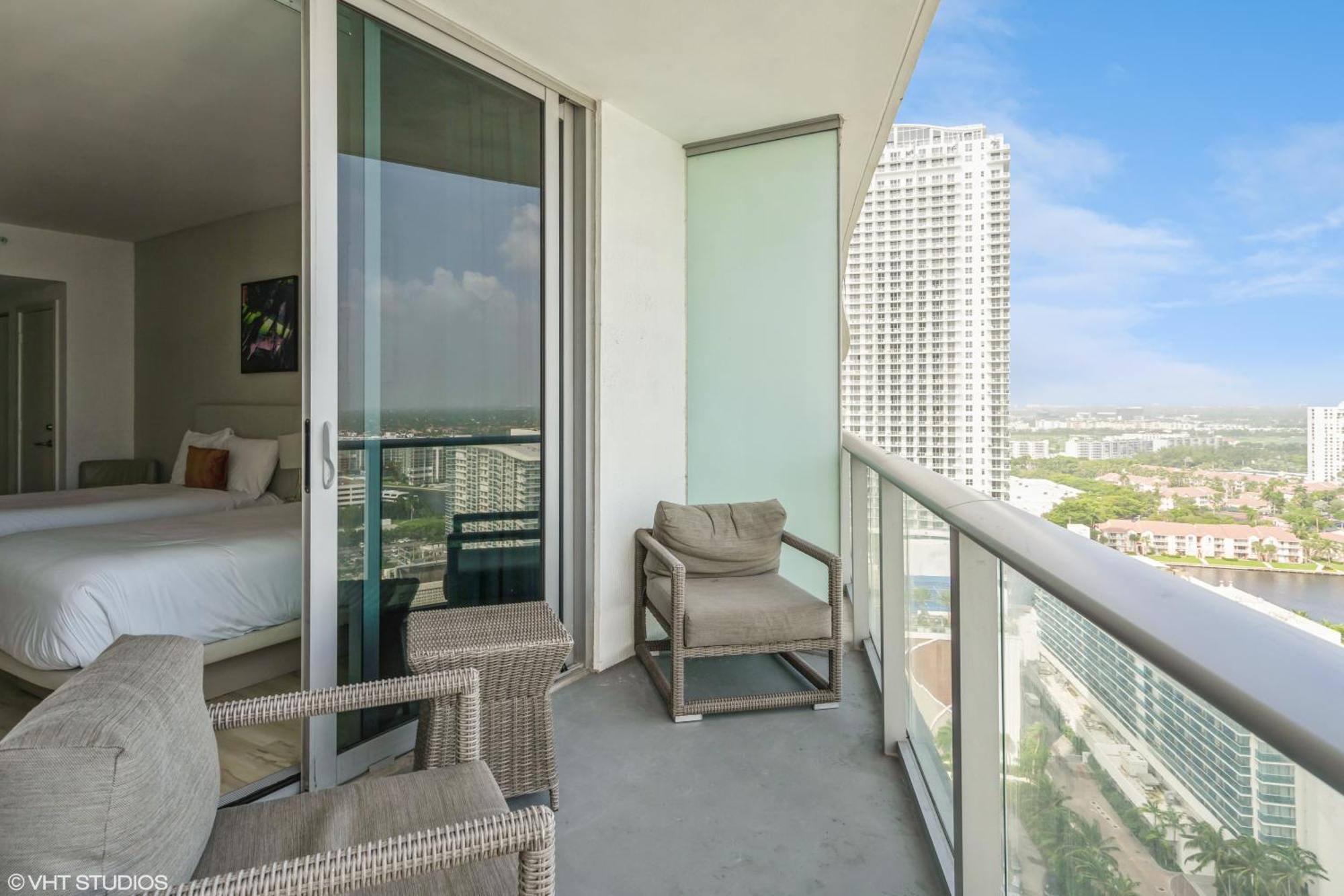 Lyfe Residence Building - Private Apts Over The Beach Hollywood Eksteriør bilde