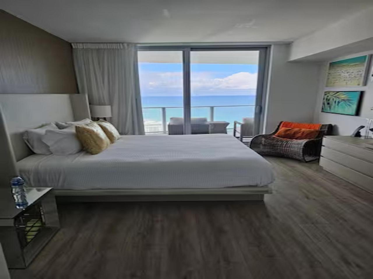 Lyfe Residence Building - Private Apts Over The Beach Hollywood Eksteriør bilde